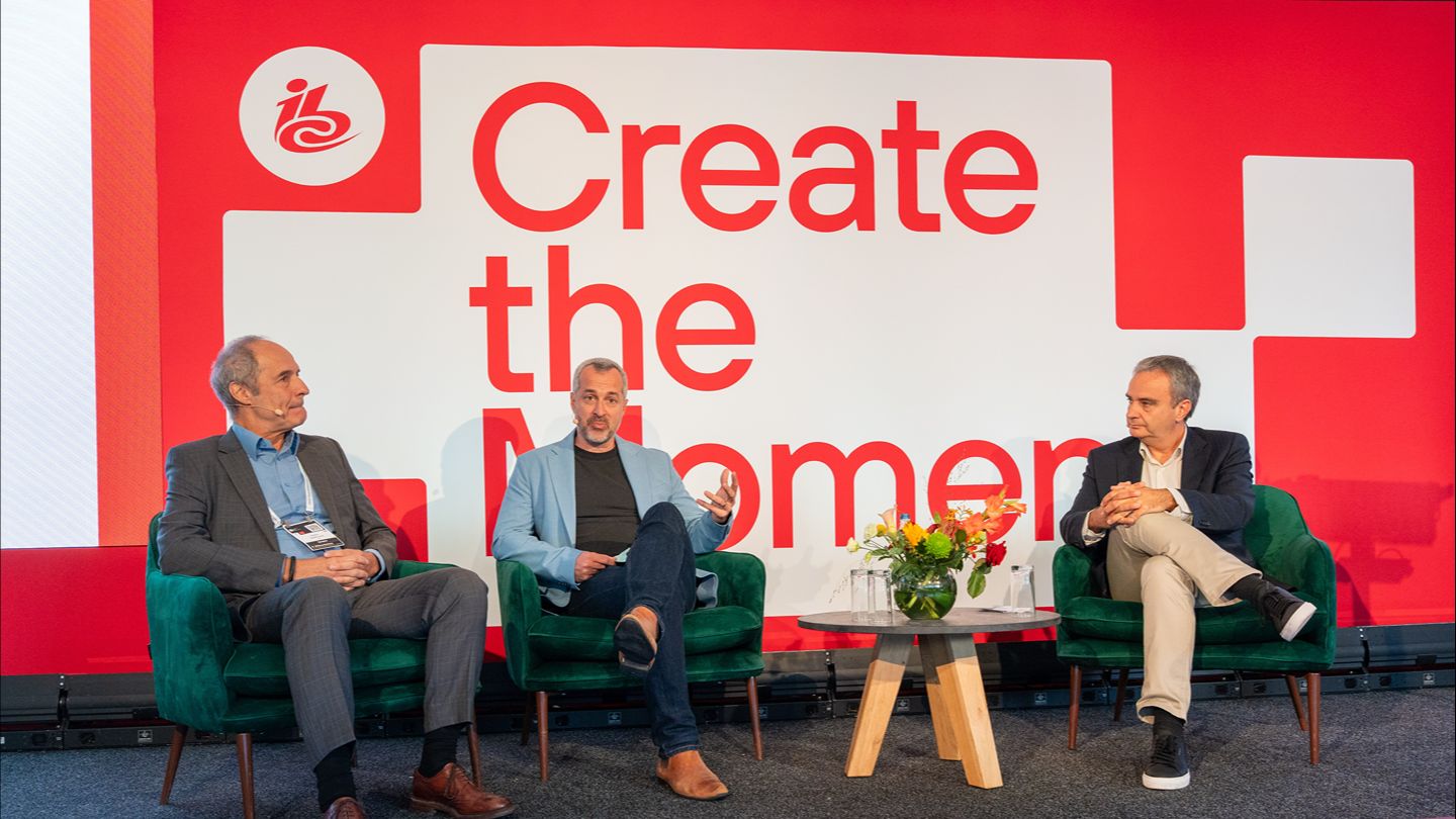 L-R Sotiris Salamouris, CTO, OBS, Damian Cronan, CDIO,  ABC, Laurent Colombani, Bain & Co 